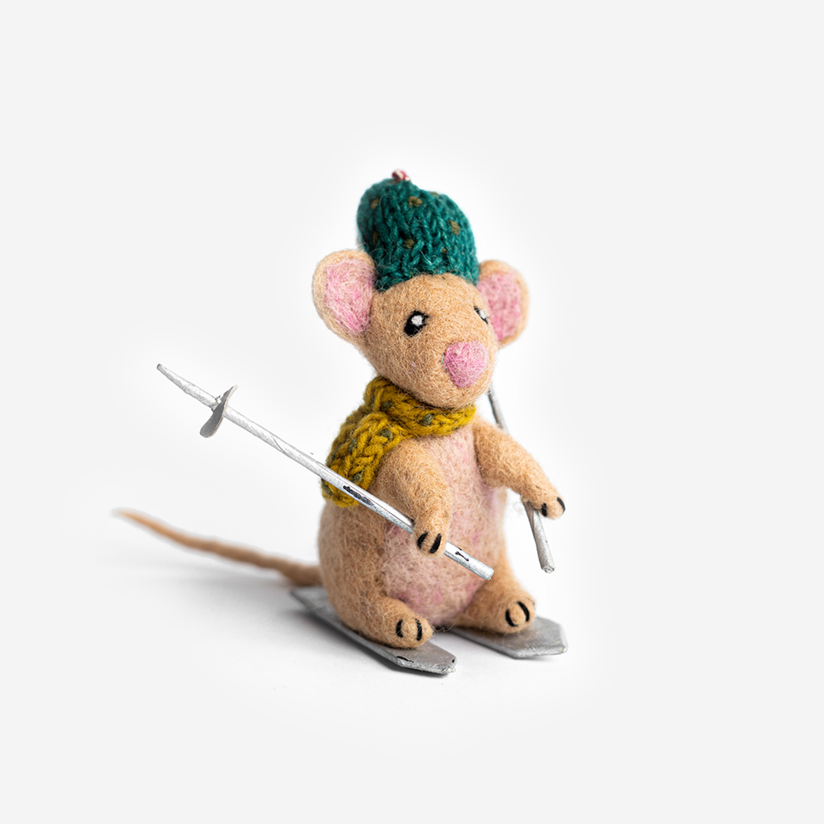 Skiing mouse felt 